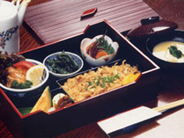 おまかせmoku膳